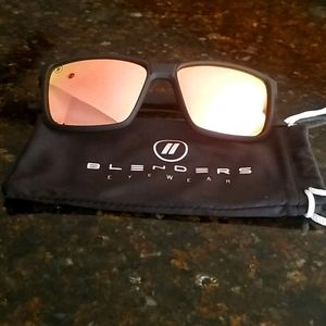Women's Blenders sunglasses